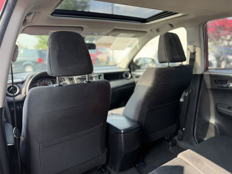 Used 2015 Toyota RAV4 XLE FWD image 21