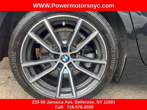 Used 2019 BMW 330i xDrive Sedan w/ Driving Assistance Package AWD/4WD image 19