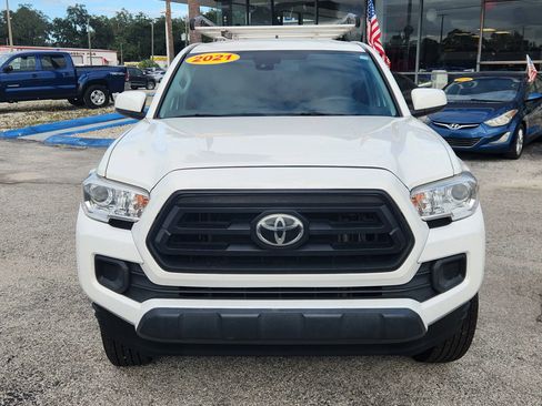 Used 2021 Toyota Tacoma SR image 2