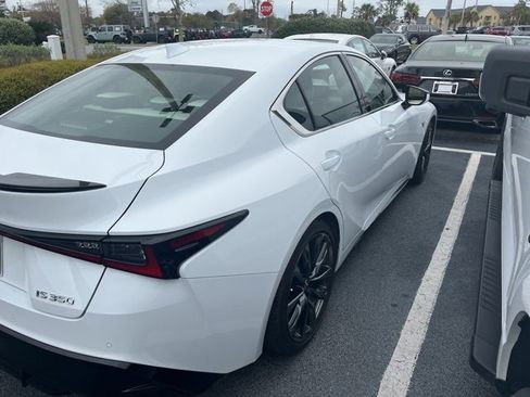 New 2022 Lexus IS 350 F Sport image 6