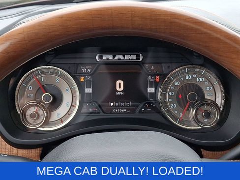 Used 2021 RAM 3500 Limited AWD/4WD image 23