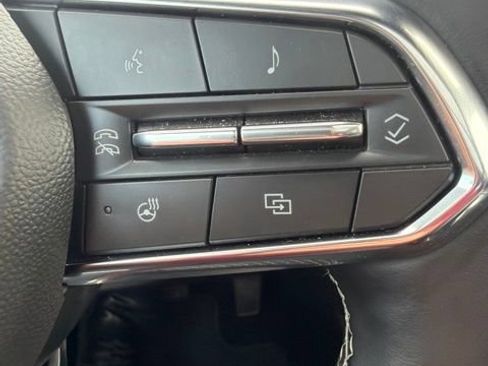 Used 2025 Chevrolet Traverse LT w/ Sun and Wheel Package AWD/4WD image 29