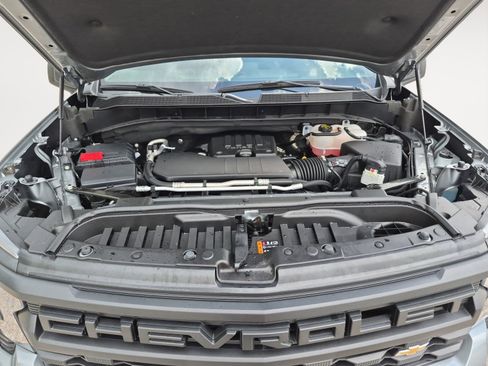 Used 2025 Chevrolet Silverado 1500 Custom RWD image 28
