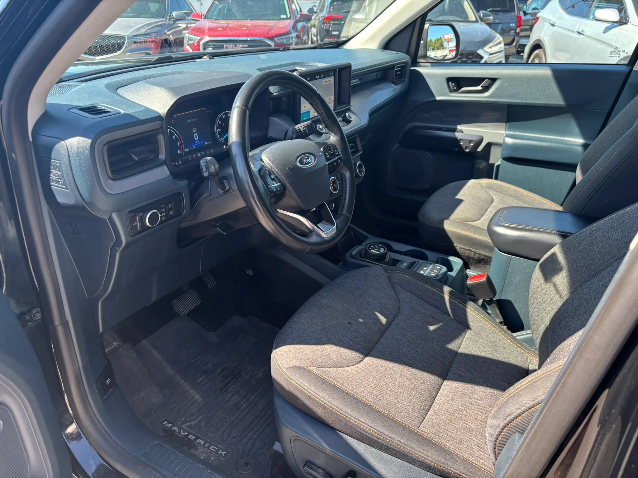 Used 2024 Ford Maverick Tremor w/ Tremor Off-Road Package AWD/4WD image 13
