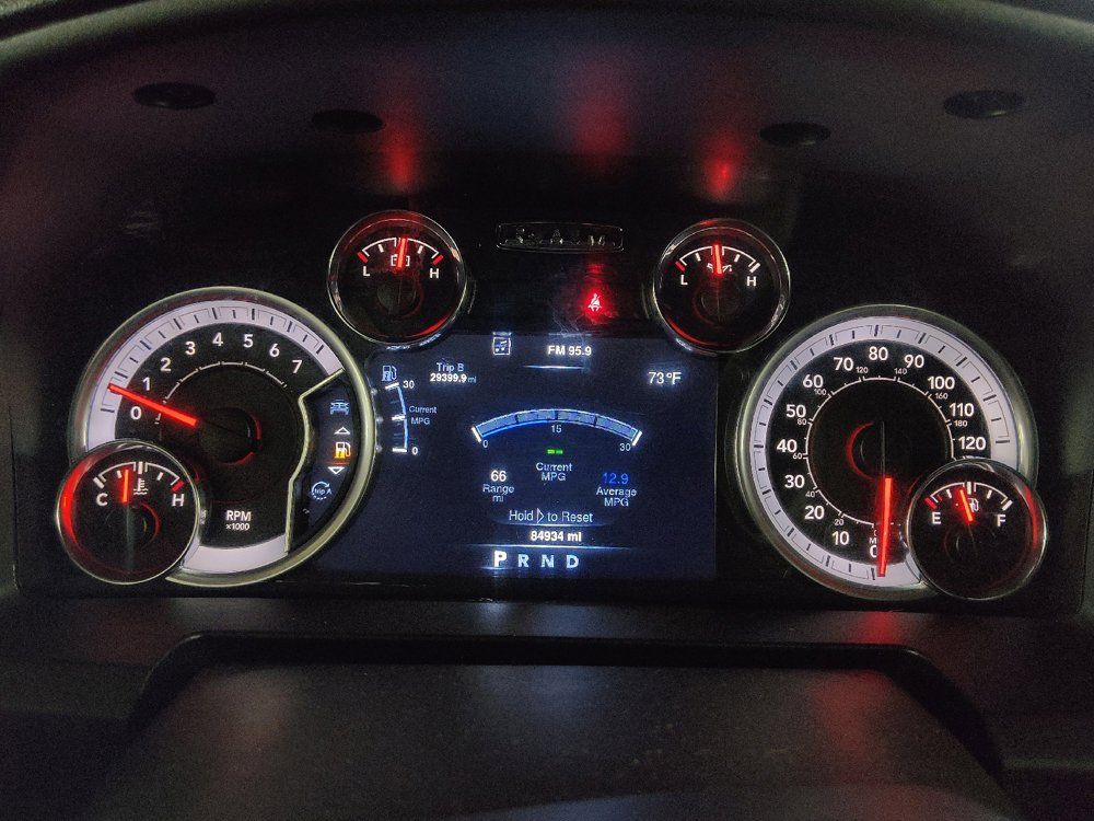 Used 2022 RAM 1500 Classic SLT w/ Electronics Group AWD/4WD image 23