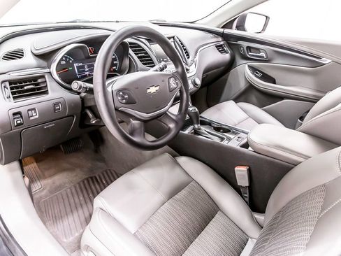 Used 2018 Chevrolet Impala LS FWD image 28