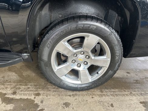 Used 2013 Chevrolet Avalanche LTZ image 13