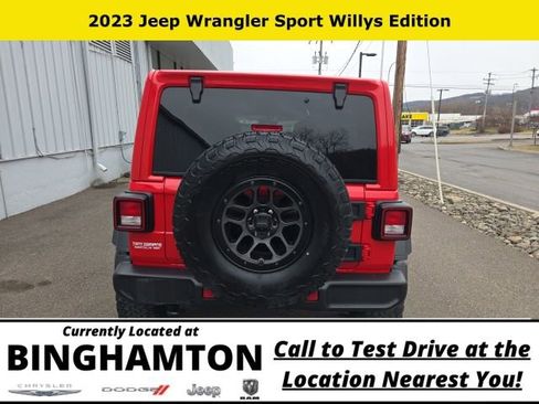 Used 2023 Jeep Wrangler Willys image 6