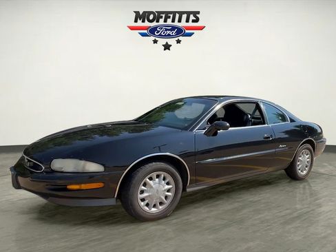 Used 1995 Buick Riviera Supercharged Coupe FWD image 1