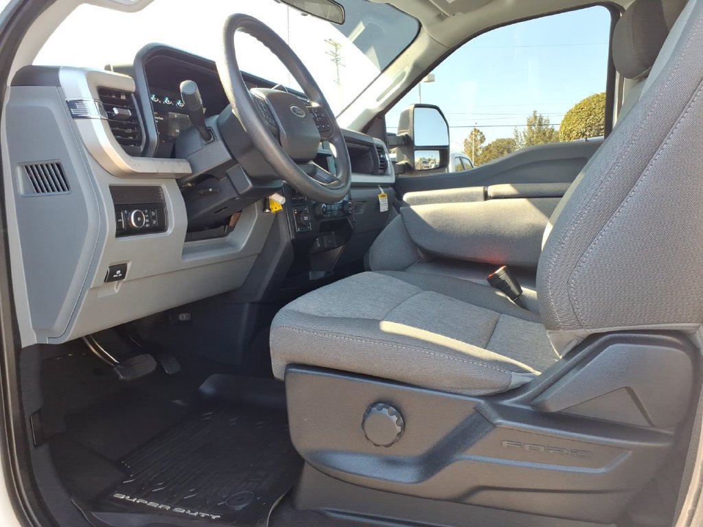 Used 2024 Ford F350 XL w/ STX Appearance Package AWD/4WD image 12