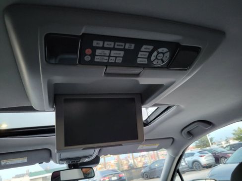 Used 2018 Honda Pilot Elite image 27