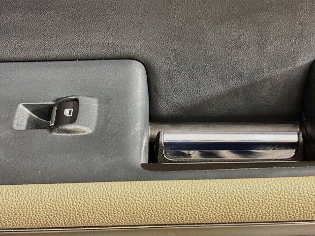 Used 2022 Ford Expedition Limited RWD image 28