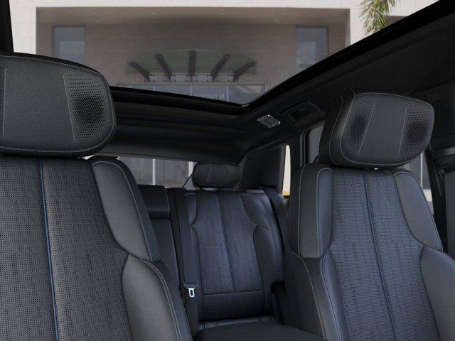 New 2026 Cadillac Lyriq V w/ LPO, Floor Liner Package AWD/4WD image 24