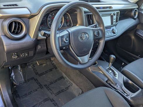 Used 2013 Toyota RAV4 XLE image 10