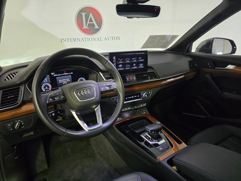 Used 2022 Audi Q5 2.0T Premium Plus image 16