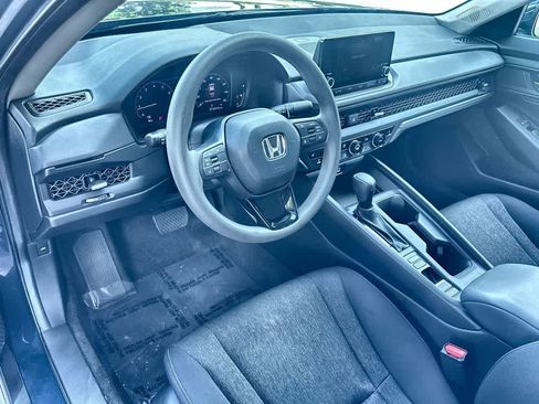 Used 2023 Honda Accord EX image 13