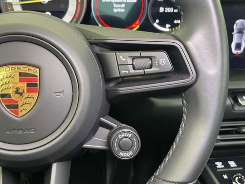 Used 2022 Porsche 911 GT3 image 36