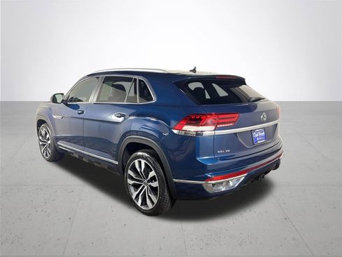 Used 2020 Volkswagen Atlas Cross Sport SEL R-Line AWD/4WD image 8