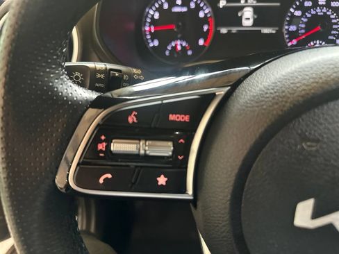 Used 2023 Kia Forte GT-Line w/ GT-Line Premium Package FWD image 16
