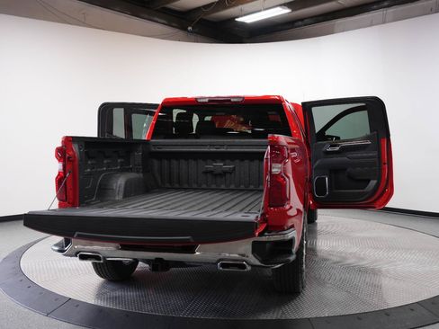 Used 2026 Chevrolet Silverado 1500 LT AWD/4WD image 12
