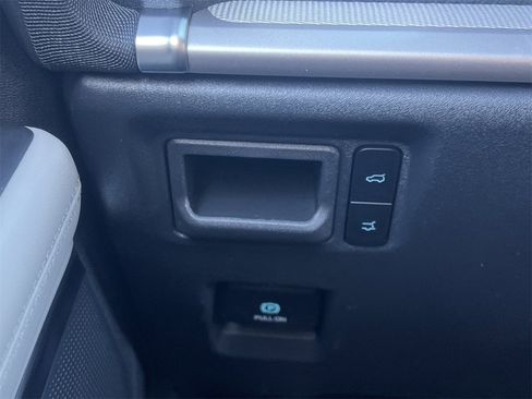 New 2026 Ford Expedition Active image 12