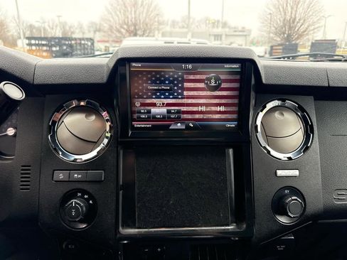 Used 2016 Ford F250 Lariat w/ Chrome Package image 14