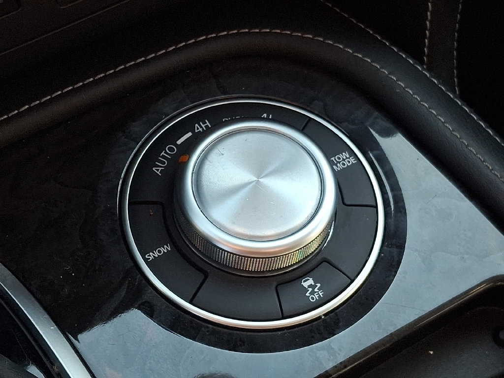 Used 2024 INFINITI QX80 Luxe AWD/4WD image 25
