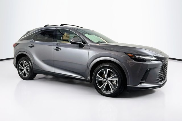 Used 2023 Lexus RX 350h AWD/4WD image 3