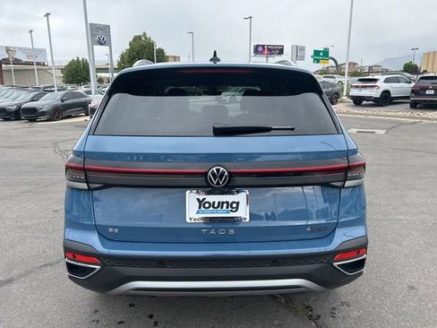 New 2026 Volkswagen Taos SE AWD/4WD image 5