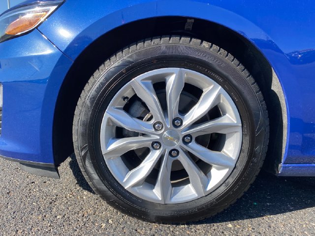 Used 2023 Chevrolet Malibu LT FWD image 22