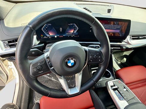 Used 2024 BMW X1 xDrive28i w/ Convenience Package AWD/4WD image 39