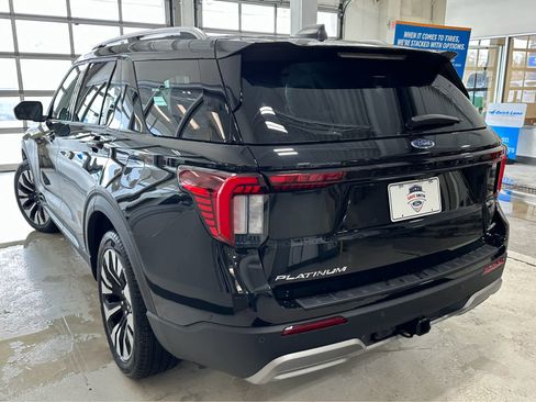 New 2026 Ford Explorer Platinum w/ LUX Leather Package image 30