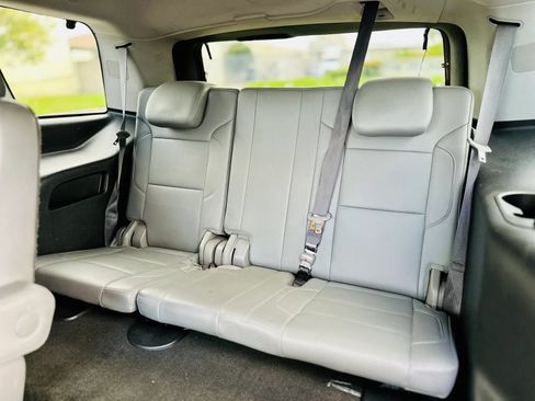 Used 2017 Chevrolet Tahoe LT RWD image 13