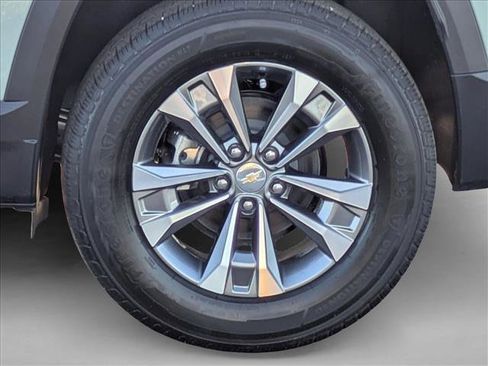 New 2026 Chevrolet Equinox LT w/ Safety and Technology Package image 9