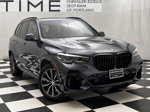 Used 2022 BMW X5 M50i w/ Premium Package AWD/4WD image 1