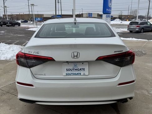 Certified 2023 Honda Civic Sport image 4