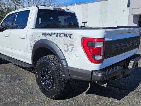 Certified 2023 Ford F150 Raptor w/ Raptor 37 Performance Package AWD/4WD image 4