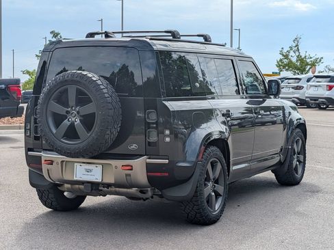 Used 2023 Land Rover Defender 110 X AWD/4WD image 6