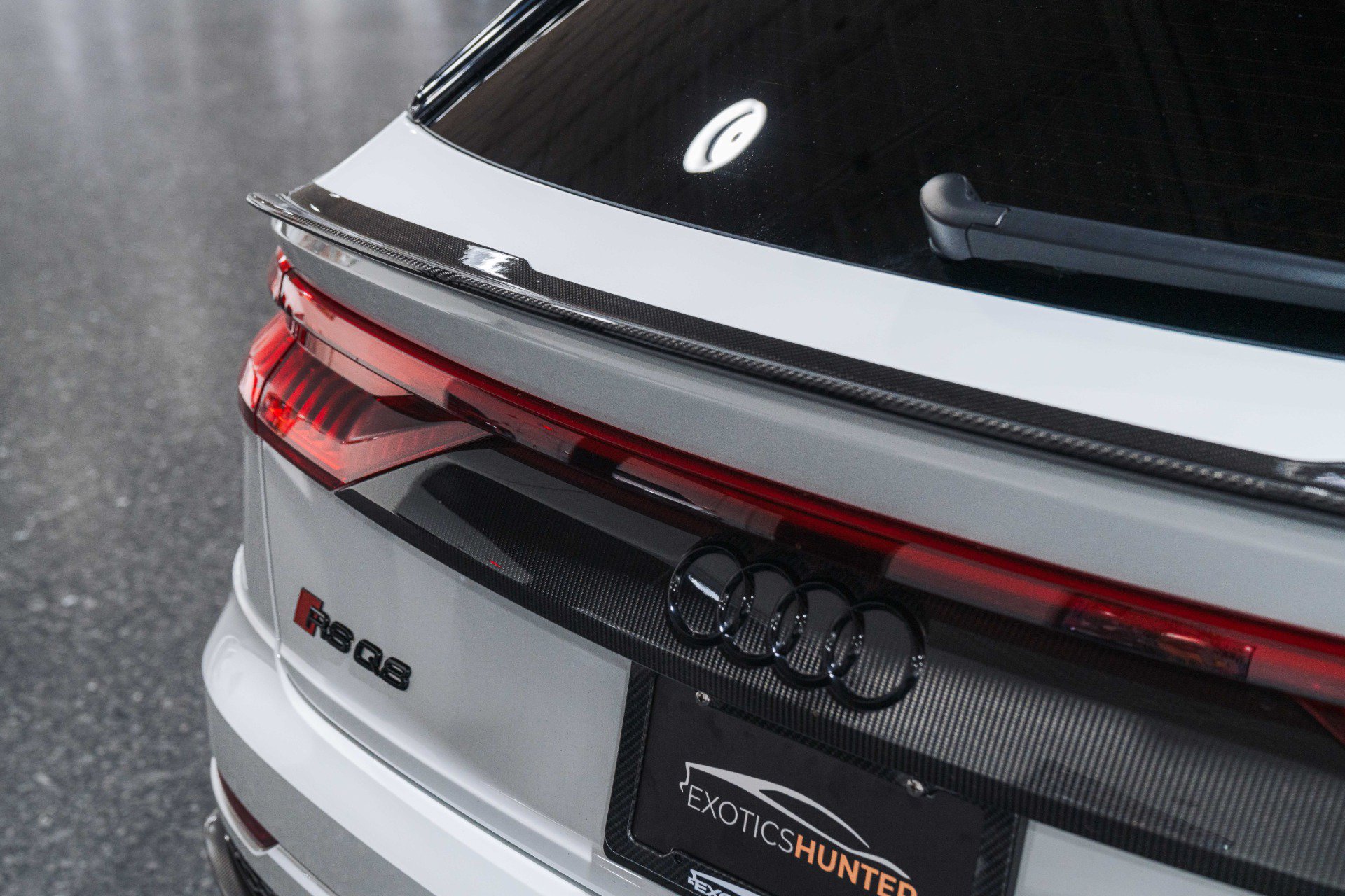 Used 2022 Audi RS Q8 w/ Carbon Optic Package AWD/4WD image 10