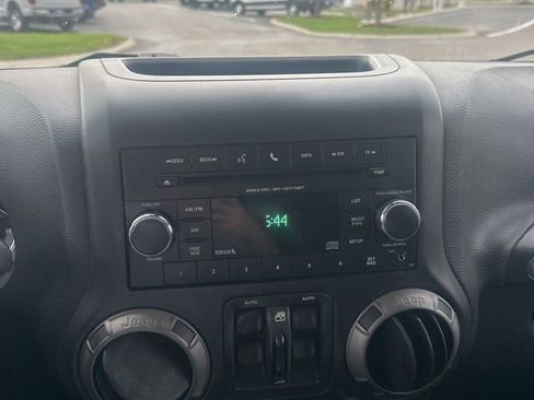 Used 2015 Jeep Wrangler Unlimited Sport w/ Quick Order Package 24S image 15