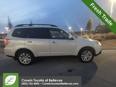 Used 2012 Subaru Forester 2.5X Premium w/ Popular Pkg 2 image 2