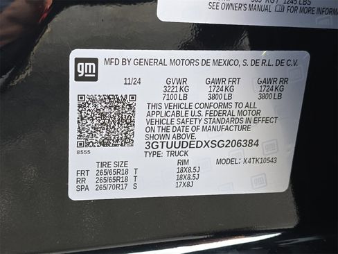 Used 2025 GMC Sierra 1500 SLT image 33