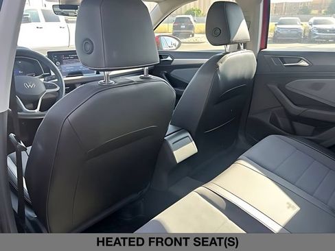 Used 2026 Volkswagen Jetta SE FWD image 14