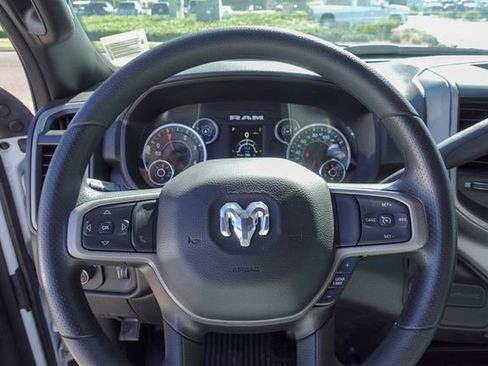 New 2024 RAM 3500 Tradesman w/ Chrome Appearance Group image 18