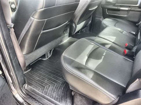 Used 2016 RAM 1500 Laramie w/ Convenience Group AWD/4WD image 33