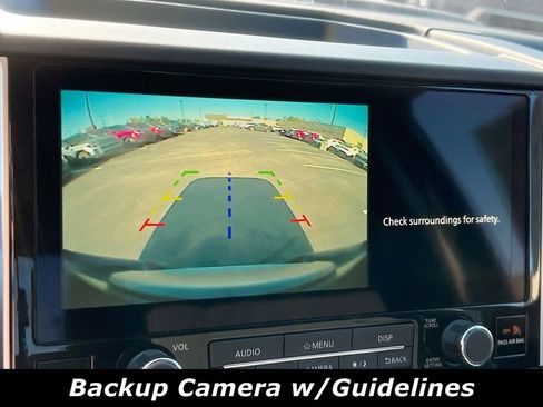 Certified 2025 Nissan Frontier SV AWD/4WD image 9