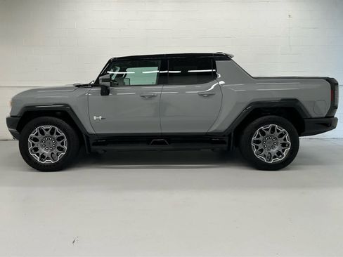 Used 2025 GMC Hummer EV 3X AWD/4WD image 3
