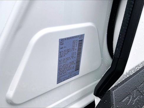 Used 2025 Nissan Pathfinder Rock Creek AWD/4WD image 16