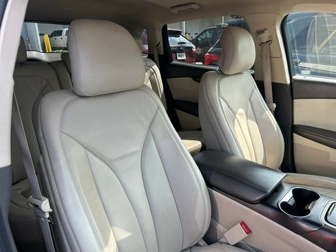 Used 2019 Lincoln Nautilus Select FWD image 13