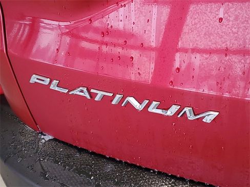 Used 2024 Ford Escape Platinum image 6